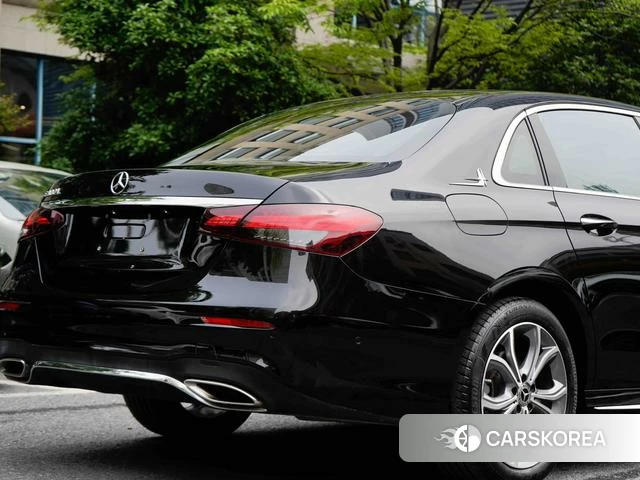 Mercedes-Benz E-class id 4341690 из Китая 8