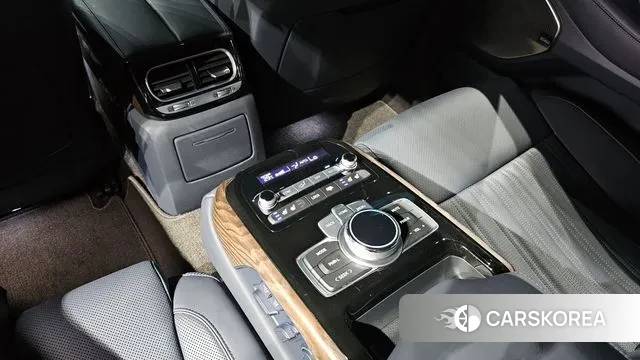Genesis G90 id 2965230 из Кореи 8