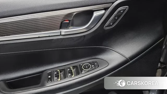 Hyundai Grandeur IG Hybrid id 3723789 из Кореи 8