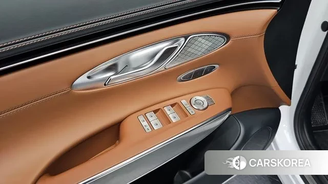 Genesis GV70 id 3294561 из Кореи 8