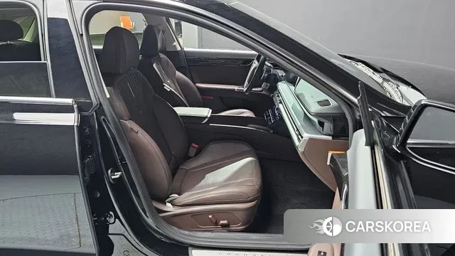 Hyundai Grandeur Hybrid (GN7) id 3063029 из Кореи 8