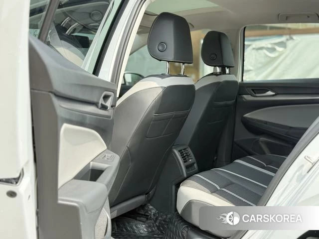 Volkswagen Golf id 4261340 из Китая 8