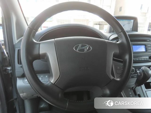 Hyundai The New Grand Starex id 4930112 из Кореи 8