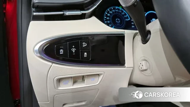 Genesis GV70 id 3053495 из Кореи 8