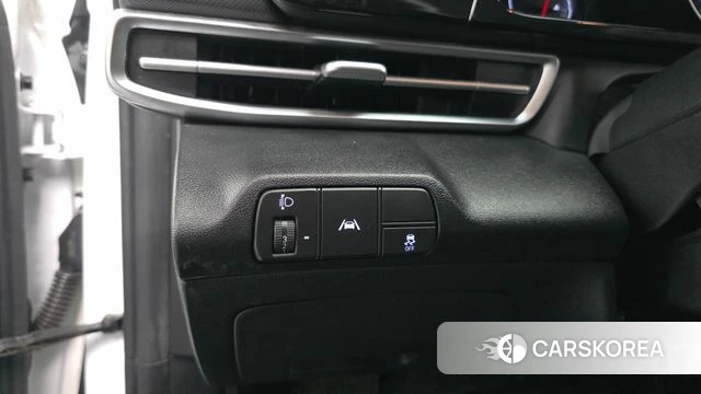 Hyundai Avante (CN7) id 4202462 из Кореи 8