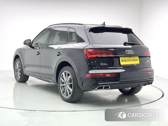 Audi Q5L id 4273375 из Китая 8