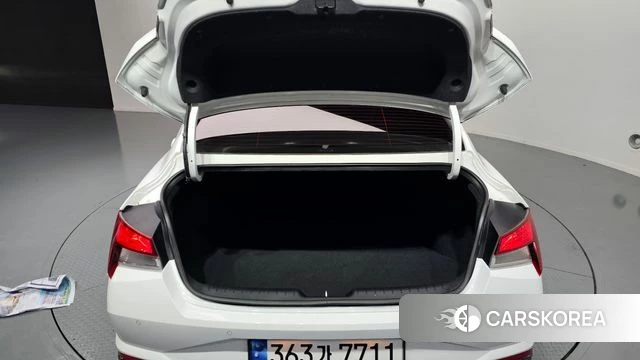 Hyundai Avante (CN7) id 3914918 из Кореи 8