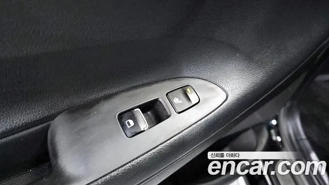 Hyundai Grandeur IG id 2675346 из Кореи 8