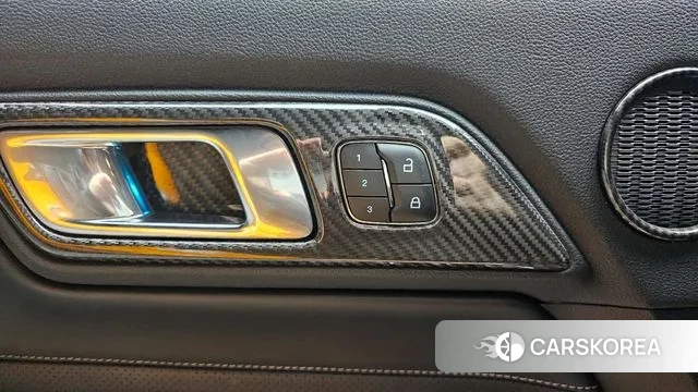 Ford Mustang id 3350993 из Кореи 8