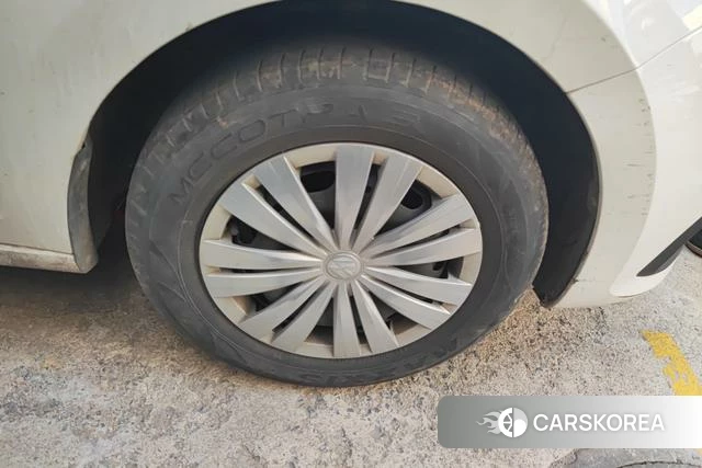 Volkswagen Santana id 4258813 из Китая 8