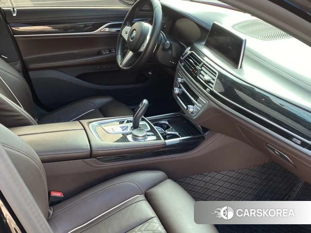 BMW 7 series id 4264651 из Китая 8