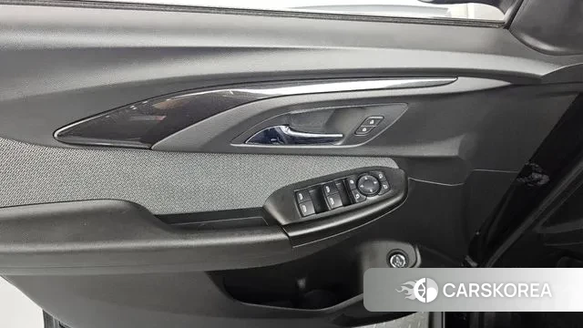 Chevrolet (GM Daewoo) Trailblazer id 3302206 из Кореи 8