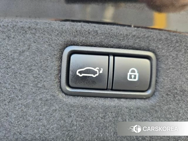 Genesis G70 id 4895339 из Кореи 8