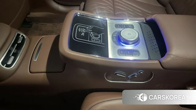 Genesis G90 (RS4) id 4887103 из Кореи 8