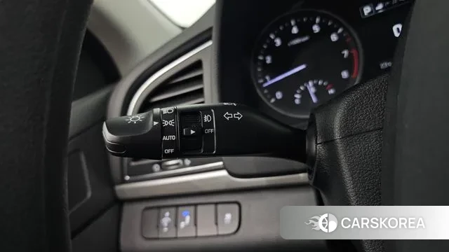 Hyundai Avante AD id 3076864 из Кореи 8