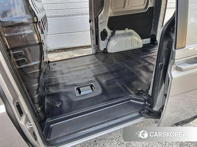 Hyundai Staria id 4636403 из Кореи 8