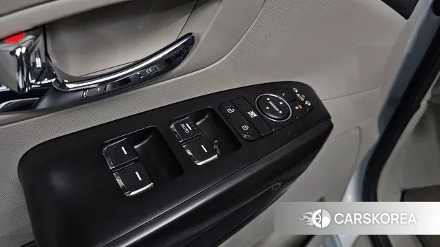 Kia The New Carnival id 3535906 из Кореи 8