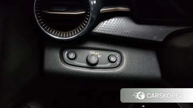 Chevrolet (GM Daewoo) Trax Crossover id 3359845 из Кореи 8