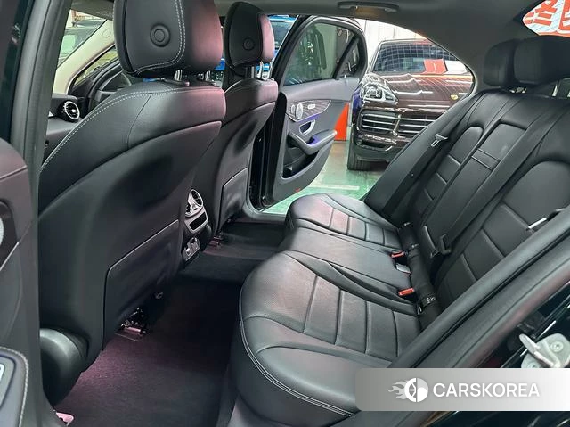 Mercedes-Benz Class C id 4238114 из Китая 8
