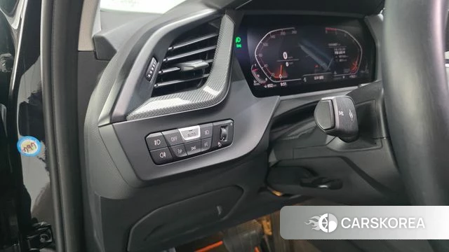 BMW 1 Series (F40) id 4936993 из Кореи 8