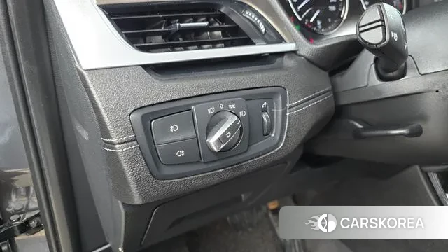 BMW X1 (F48) id 3646296 из Кореи 8