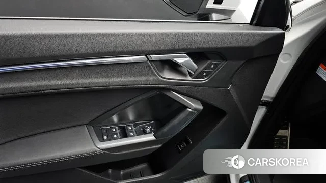 Audi Q3 (F3) id 3765701 из Кореи 8