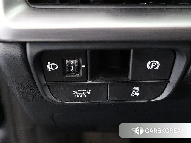 Hyundai Grandeur (GN7) id 3058142 из Кореи 8