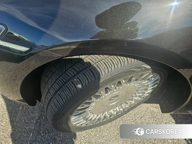 Genesis G90 id 4698749 из Кореи 8