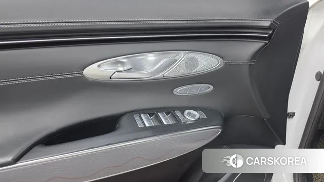 Genesis GV70 id 3722620 из Кореи 8