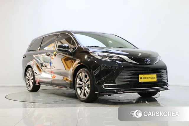 Toyota Saina id 4257545 из Китая 8