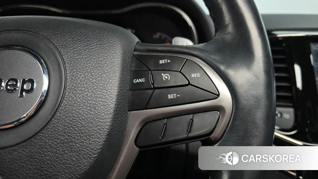 Jeep Grand Cherokee id 4775659 из Кореи 8