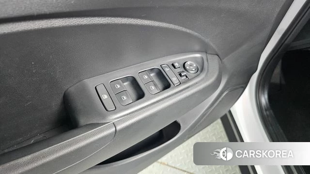 Hyundai Venue id 4360110 из Кореи 8