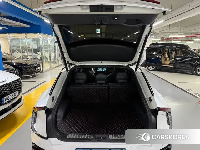 Kia EV6 id 3142963 из Кореи 8