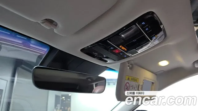 Hyundai Grandeur (GN7) id 2206483 из Кореи 8