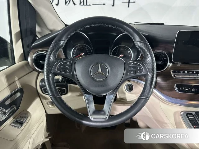 Mercedes-Benz V-class id 4399760 из Китая 8