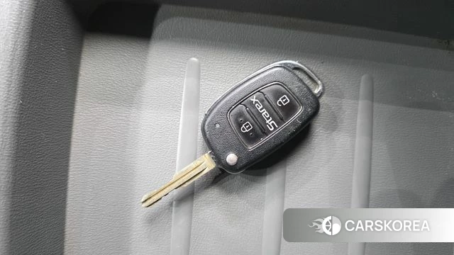 Hyundai The New Grand Starex id 4672265 из Кореи 8