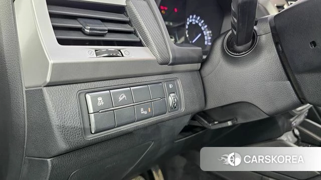 Ssangyong Rexton Sports id 3894143 из Кореи 8