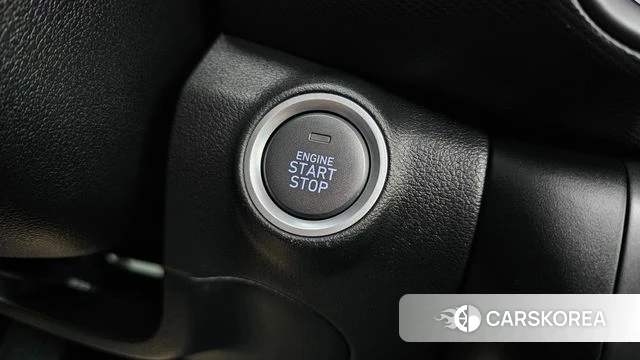 Hyundai The New Kona id 4580072 из Кореи 8