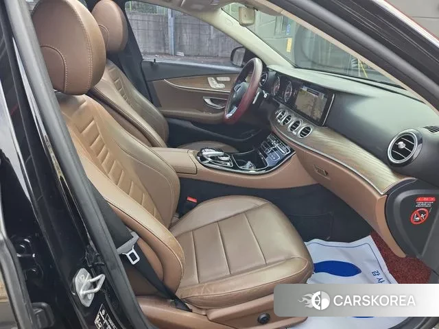 Mercedes-Benz E-Class W213 id 3737404 из Кореи 8