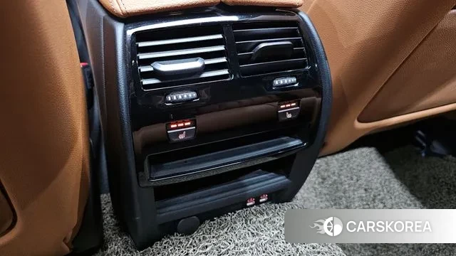 BMW 5 Series (G30) id 3753589 из Кореи 8