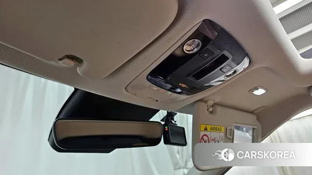 Kia EV6 id 3630389 из Кореи 8