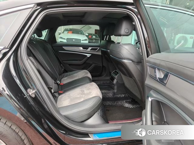 Audi A6L id 4297527 из Китая 8
