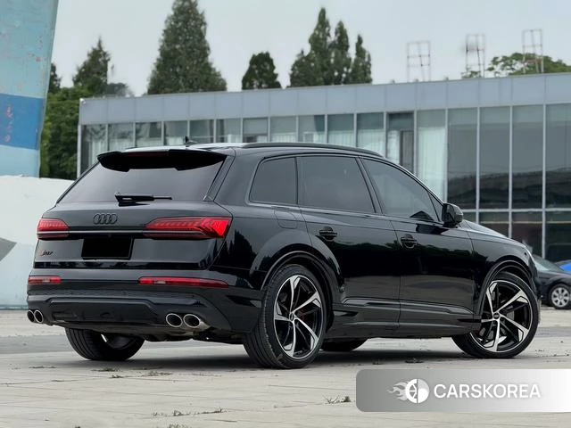 Audi SQ7 id 4374533 из Китая 8