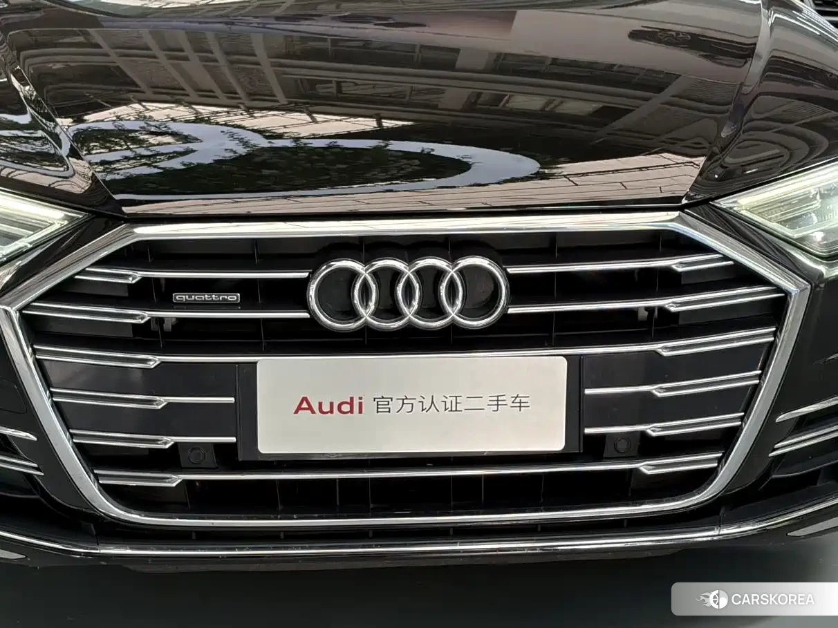 Audi A8 id 4686176 из Китая 8