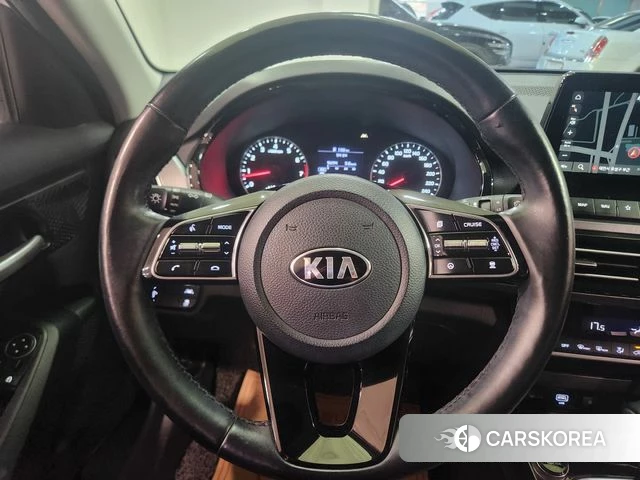 Kia Seltos id 4356351 из Кореи 8