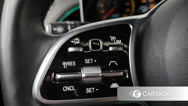 Mercedes-Benz EQC N293 id 4529939 из Кореи 8