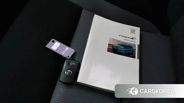 Toyota Prius C id 3742640 из Кореи 8