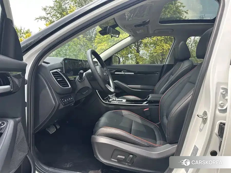 Новый Kia Seltos id 4949717 из Китая 8
