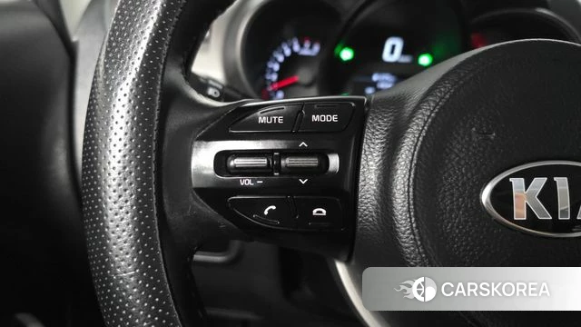 Kia The New Ray id 3904658 из Кореи 8