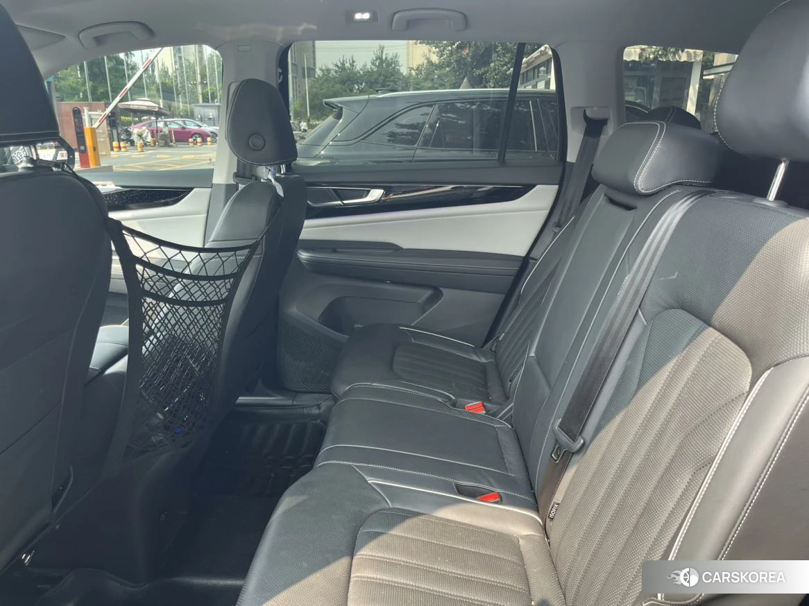 Volkswagen Tourang id 4498514 из Китая 8